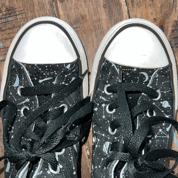 Converse Chuck All Star Size 2 Junior Hi Top Sneaker Constellations - Picture 7 of 8